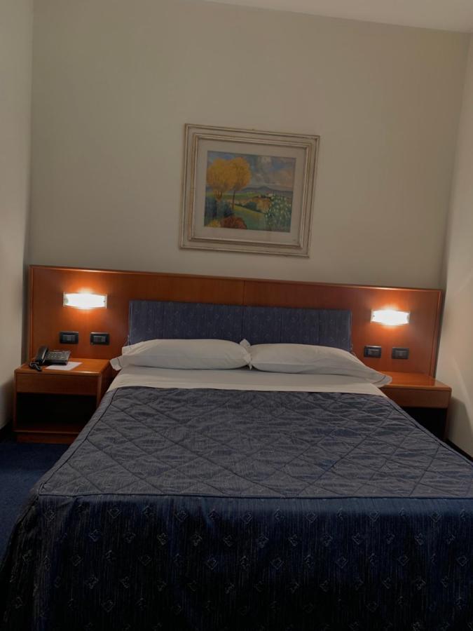 Hotel Cristallo Conegliano Ngoại thất bức ảnh