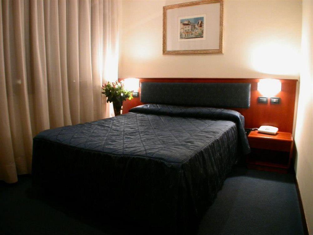 Hotel Cristallo Conegliano Ngoại thất bức ảnh