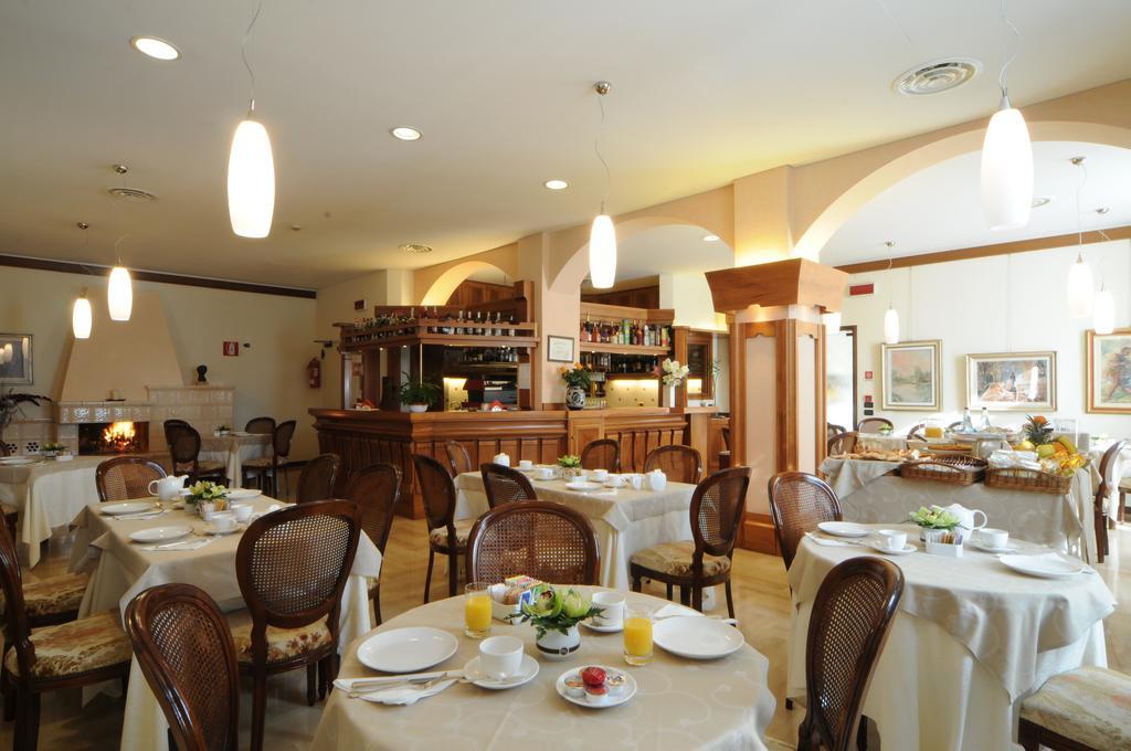 Hotel Cristallo Conegliano Ngoại thất bức ảnh